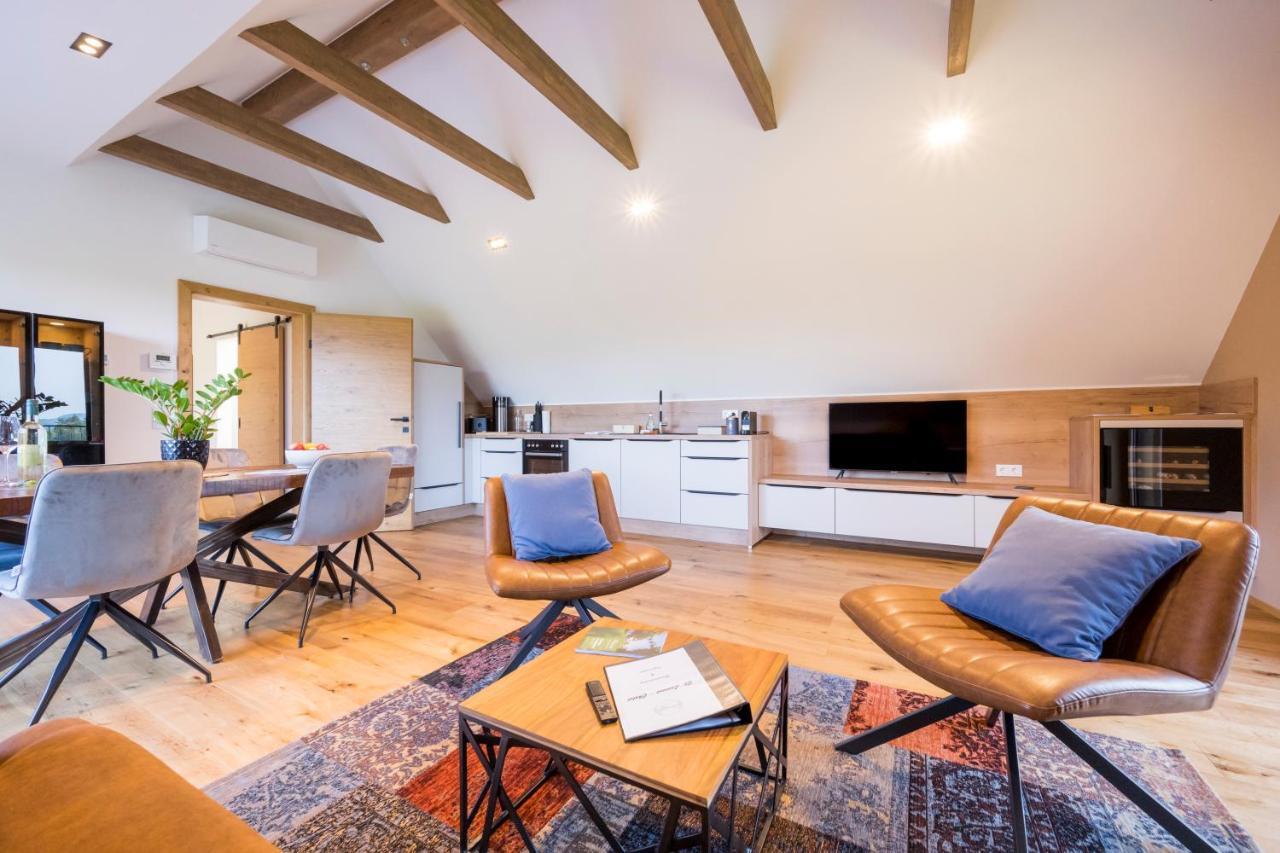 Weinzeit Chalets Gamlitz Bagian luar foto