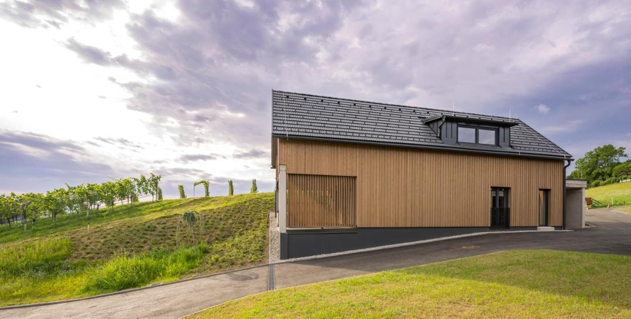 Weinzeit Chalets Gamlitz Bagian luar foto