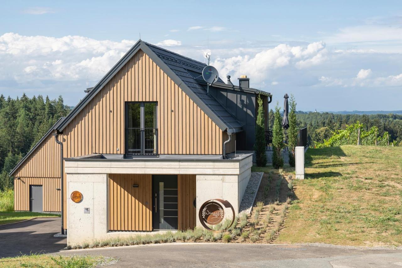 Weinzeit Chalets Gamlitz Bagian luar foto