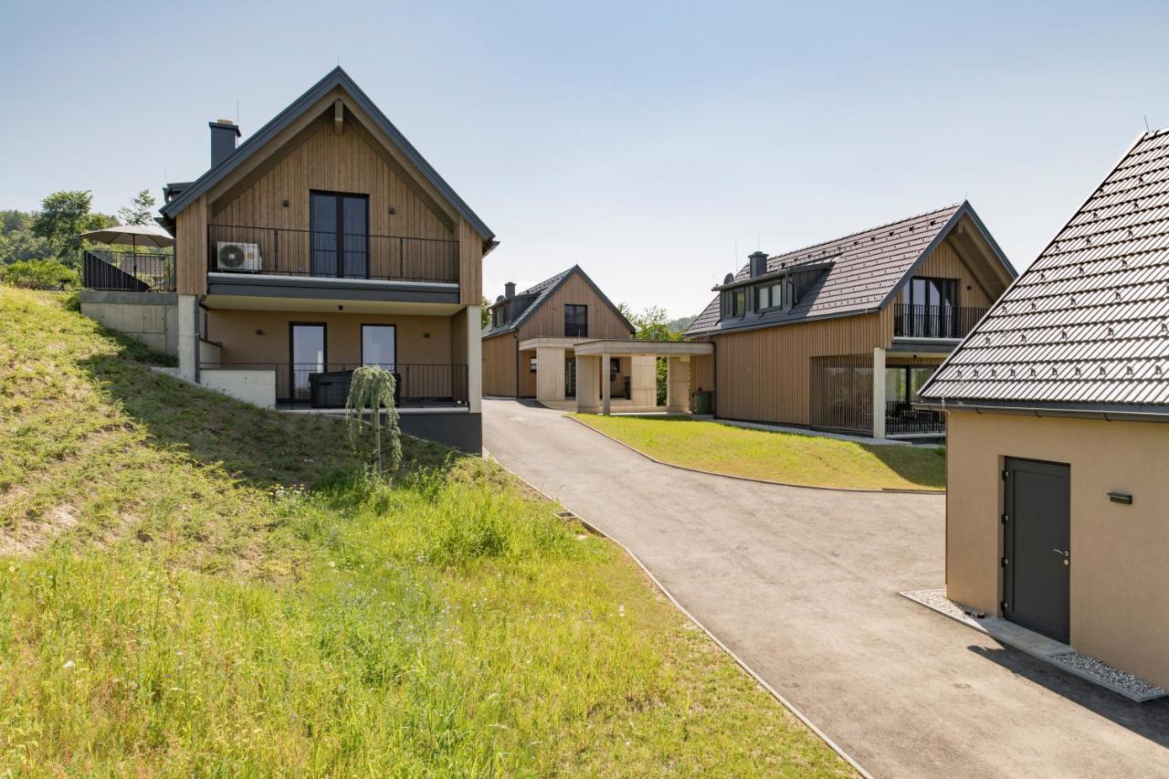 Weinzeit Chalets Gamlitz Bagian luar foto