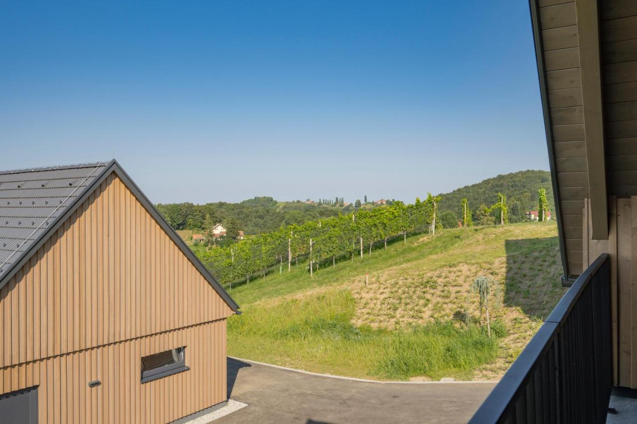 Weinzeit Chalets Gamlitz Bagian luar foto