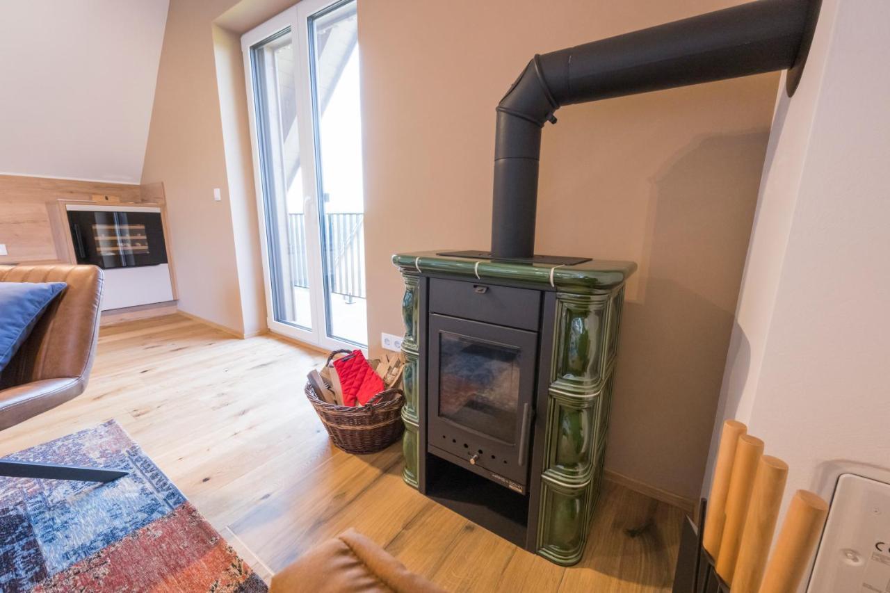 Weinzeit Chalets Gamlitz Bagian luar foto